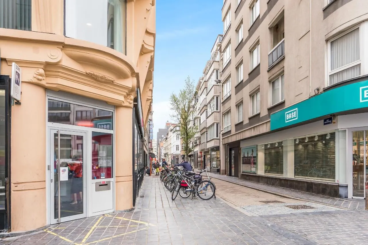 Retro woning te centrum Oostende, 5min van de kust Appartement